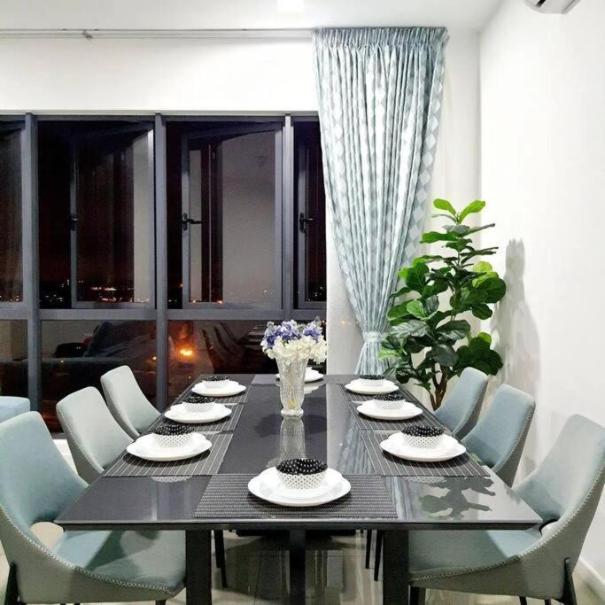The Glass Homestay Putrajaya Exterior foto